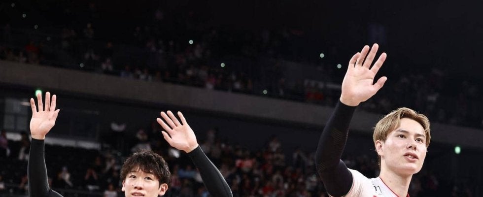 【バレー】100万円の超高額チケットも完売！石川祐希ペルージャvs高橋藍サントリー大盛況