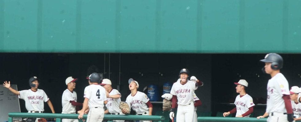 青森山田、盛岡中央に敗れセンバツ絶望的　初回に３失点で監督「焦りにもつながった」／東北大会