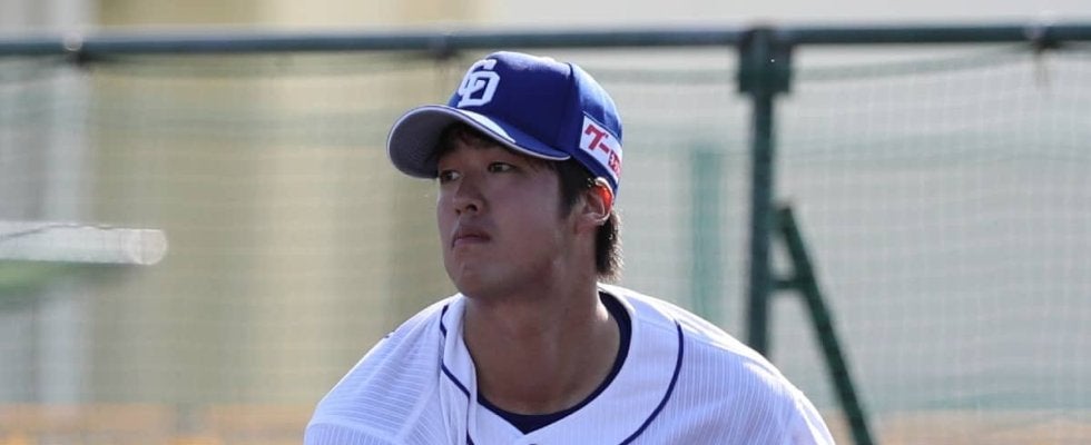 中日が2度目の戦力外発表…18年ドラ2位右腕、今季トレード移籍の内野手と来季の契約結ばず