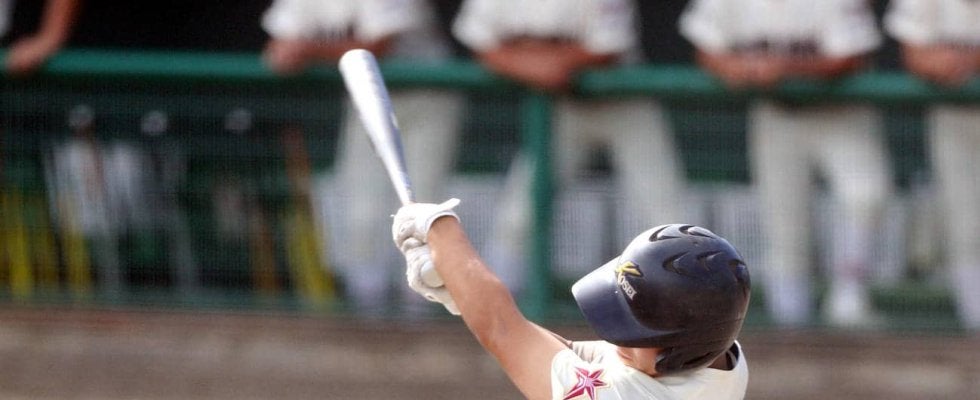 八戸学院光星、新谷翔磨３ラン、佐々木龍馬ソロで快勝発進　北口晃大が１失点完投／東北大会