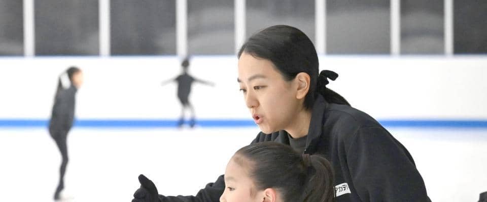 浅田真央さんが「木下ＭＡＯアカデミー」の練習公開　「生徒さんたちの目標や夢に少しでも力になれるよう」