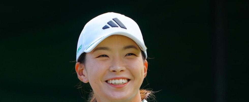 ７カ月ぶり国内ツアー出場の渋野が１アンダー、30位で折り返し　目立ったピンチなく安定感漂う