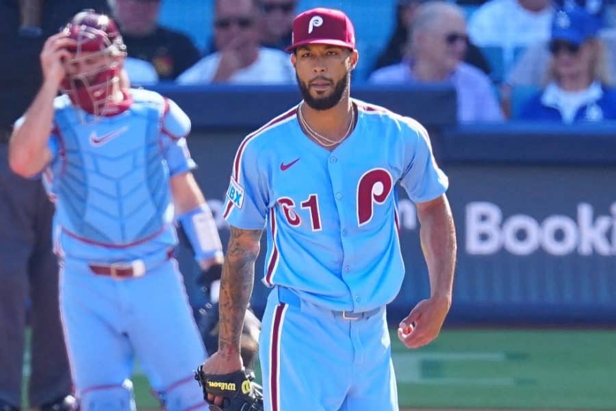 ド軍勝利にあった誤審…審判団が“異例の謝罪” 幻の三振→同点