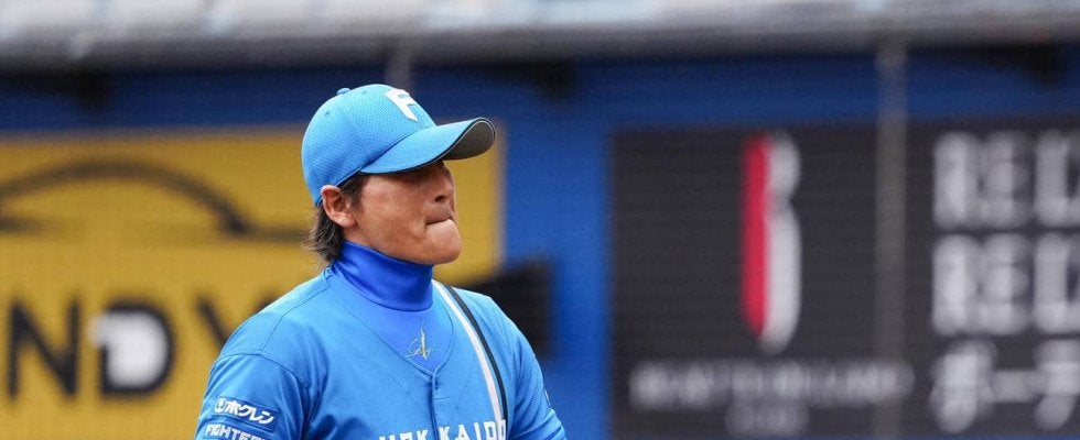 【日本ハム】新庄剛志監督、CS会見でオリックス岸田監督の“クセ”暴露「スクイズの前は…」