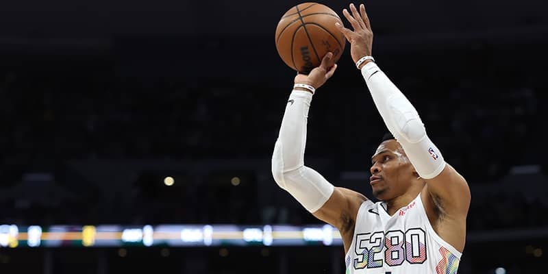 ナゲッツ退団後から移籍先が決まらないウェストブルック…中国チームが超高額オファー？