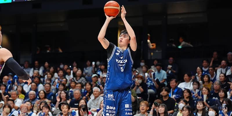 長崎が佐賀との激戦制しホーム開幕戦を白星で飾る…イヒョンジュンらが要所で3点弾炸裂