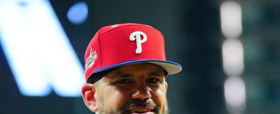 ドジャースが地区シリーズ突破から一夜明け記念プレート設置 シュワバーの特大弾を場外と認定