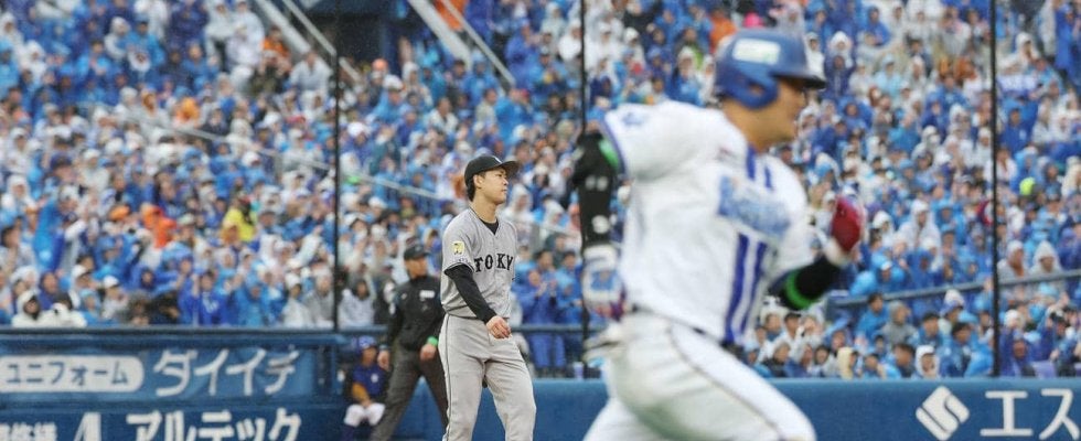 【DeNA】今季初の「全面ホーム席」で青一色　「福神漬けみたい」「完全アウェー」Ｇ党悲鳴