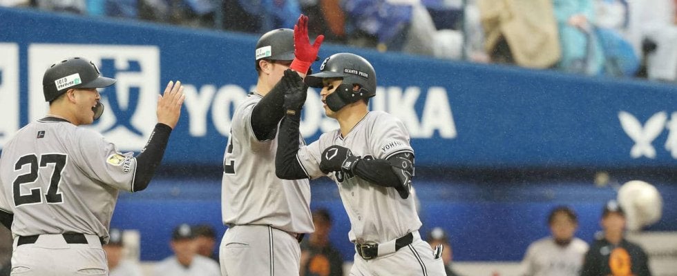 【巨人】CS初出場、若林楽人がDeNAケイの直球捉え反撃２ラン　スタメン起用に応える１発