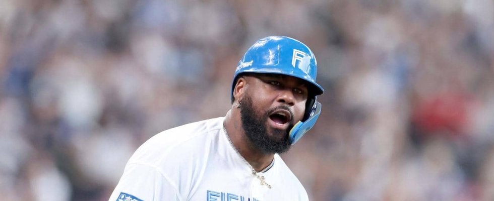 【日本ハム】本塁打、打点２冠のレイエスが“魚雷バット”で25年CS安打１号