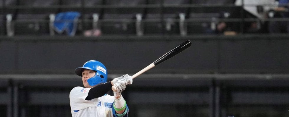 【日本ハム】昨季CS16タコ、郡司裕也CS１号「４番のゲッツーをカバー」打球速度177キロ