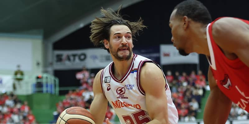 川崎ブレイブサンダースが100点ゲームで今季初白星…岡田大河はデビュー戦で6得点3アシスト