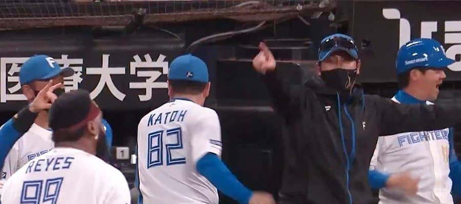 日本ハム、大逆転勝利でCSファイナル進出　オリに2連勝…レイエス決勝打＆矢澤神走塁