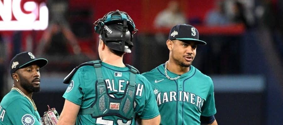 マリナーズ、リーグ優勝決定Sで2連勝　ポランコが勝ち越し3ラン…敵地沈黙、初のWS進出に前進