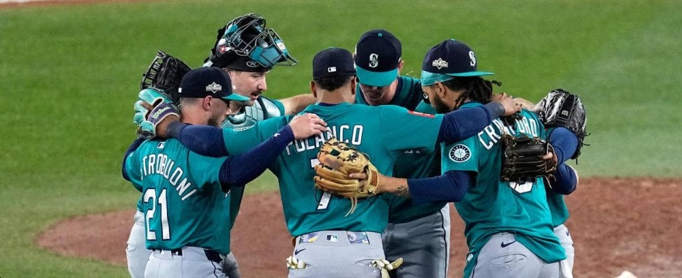 マリナーズが球団初のワールドシリーズ進出まであと２勝　敵地で連勝