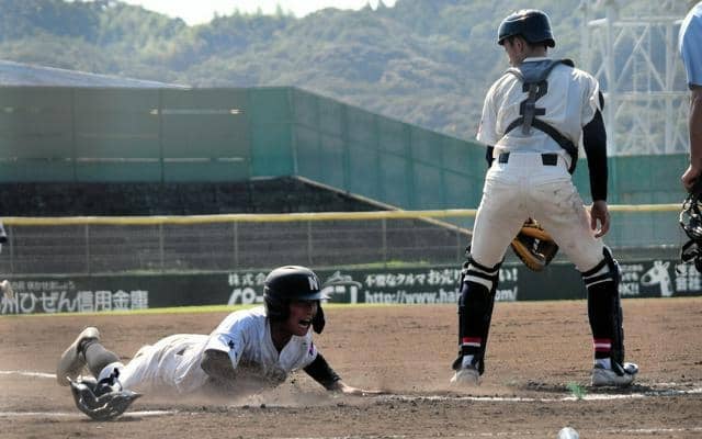 長崎日大が優勝　3-1で長崎西を破る　九州地区高校野球長崎県大会