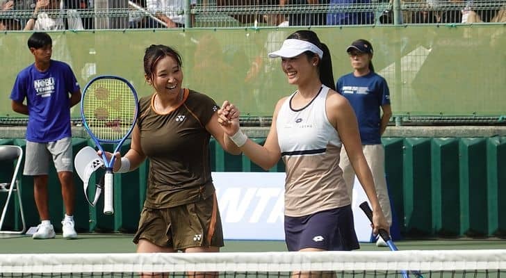 川口夏実／齋藤咲良が初めてのペアで木下晴結／園部八奏を下して準々決勝進出[木下グループジャパンオープン]