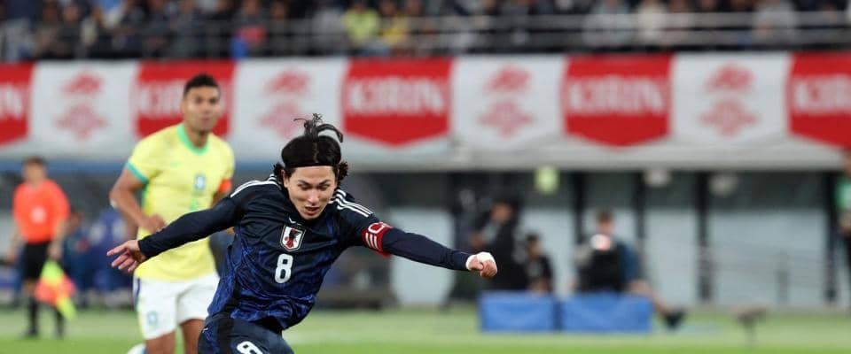 森保Ｊ、南野弾で１点差に　相手のパスミス拾い、豪快に蹴り込む　代表通算２５得点目、大迫勇也に並ぶ歴代９位タイ