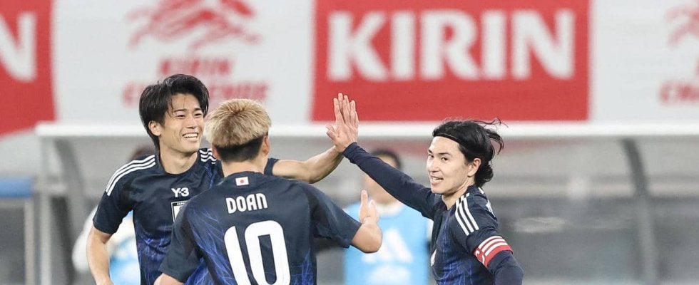 【日本代表】南野拓実「勝利につながって最高」狙い通り「ミス」誘い、反撃ののろし上げるゴール