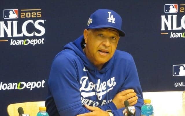 佐々木朗希の球速低下「私たちも気付いている。原因分からない」　第１戦で初失点救援失敗　ロバーツ監督が方針一転、連投に否定的