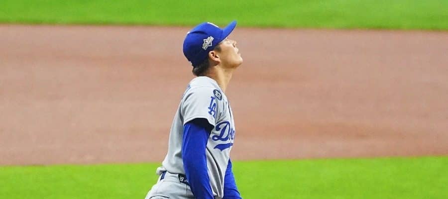 山本由伸、まさかの初球被弾で先制許す　マウンドで呆然…敵地大歓声、前回対戦では初回KO