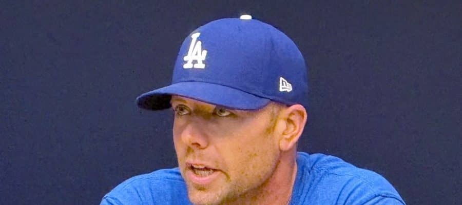 トライネンが“ギリギリ発言”シャツ着用「欲しい！」　書かれた文字が話題…キケら続々