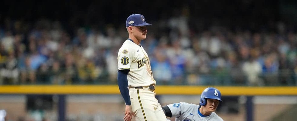 一体、何が起きた…！？ 大谷翔平に「ドン引き」相手捕手が混乱… 隙を突いた“爆速盗塁”「油断できないな」