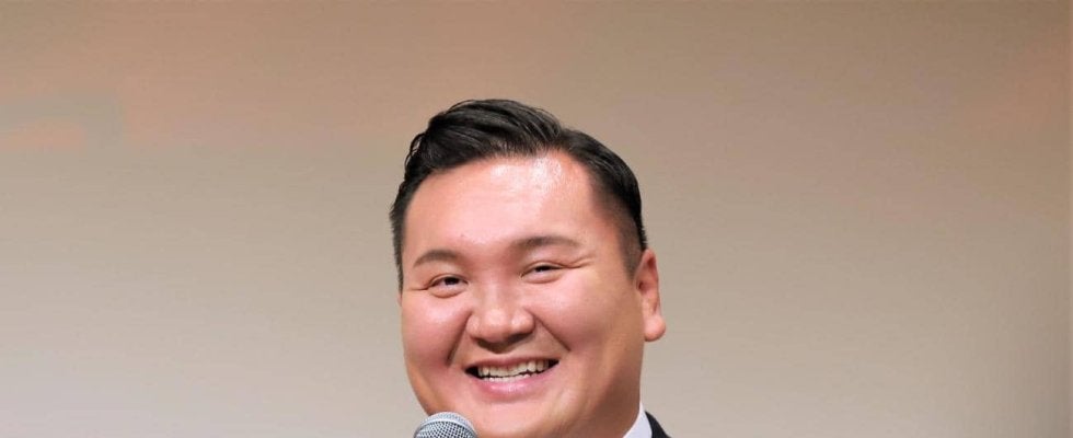 元横綱の白鵬翔さん　意外すぎる豪華な３ショット「笑顔が素敵すぎます」の声　大阪・関西万博で