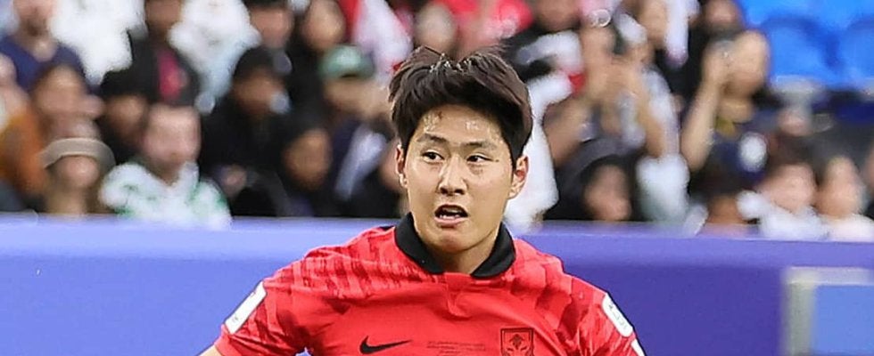 PSGの韓国代表MFイ・ガンインがAFC年間最優秀国際選手男子部門受賞　久保建英ら抑え