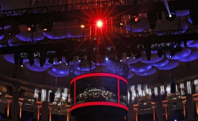 「新作はハリーポッターと土俵のプリンス」ロンドンで異質存在感の力士たち　名所でのハリポタ姿が反響「ダメだ幸せすぎる…」「みんな可愛すぎる」