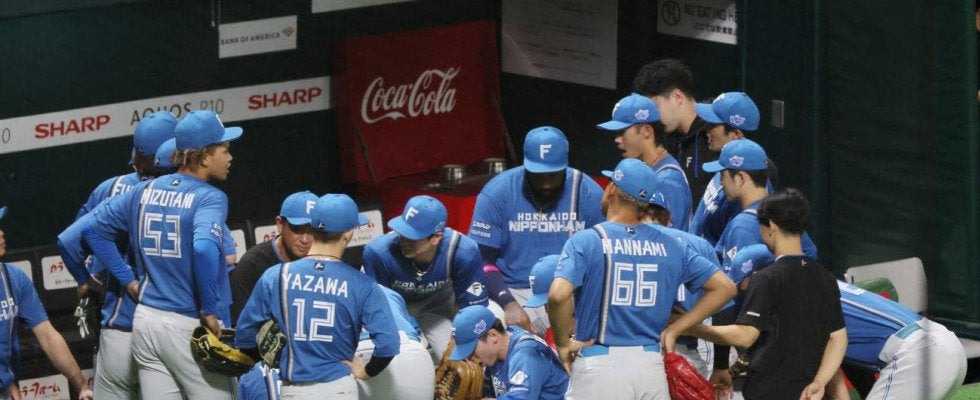 【日本ハム】新庄監督スタメン３人入れ替え　五十幡亮汰が「９番中堅」で今CS初スタメン