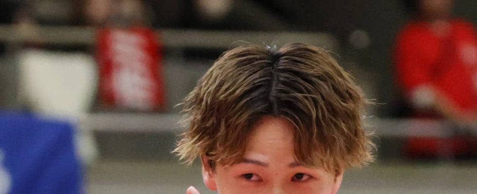 【バレー】日本代表Ｌ藤中颯志が結婚「より良い結果で恩返しできるよう」指輪に触れる写真を投稿