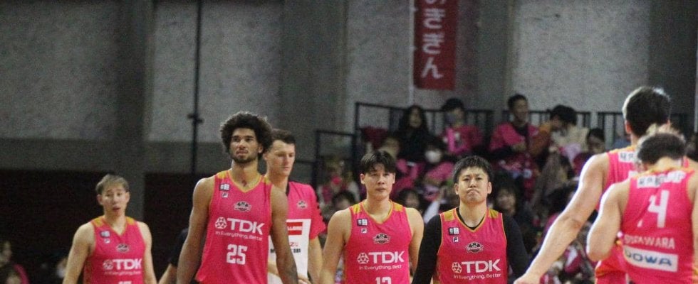 【バスケ】B1秋田がホーム開幕戦で琉球に完敗「勝負にならない。修正していきたい」前田HC