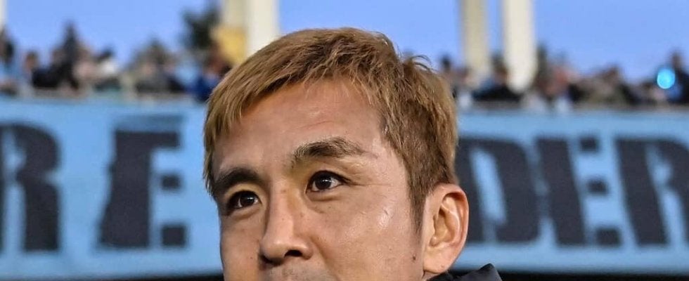 ｢わ！声出ましたよ！｣｢世界一可愛いです｣元日本代表・稲本潤一の美人モデル妻、うるうる唇の半年ぶり近影に沸く