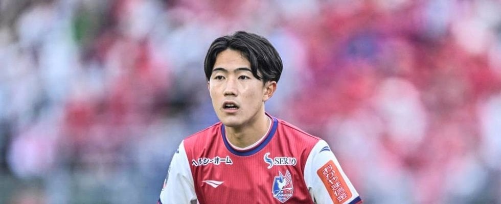 U-20W杯帰国後即のゴラッソ弾！ J1岡山の19歳MF佐藤龍之介が鋭いカットインからの完璧なコントロールシュート！｢これ決めれるのは本物｣｢これは海外行っちゃうやつや｣