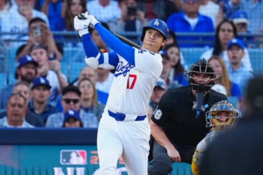 MLB ドジャース 大谷翔平 10奪三振 3ホーマー 記念Tシャツ S MLB ドジャース 大谷翔平 10奪三振 3ホーマー 記念Tシャツ S 野球