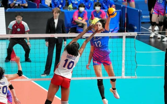 SAGA久光が4試合目で初白星、中田HC復帰飾る　バレーボール