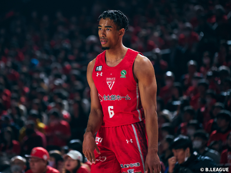 千葉ジェッツの菅野ブルースが練習中に負傷…右脛骨骨折で全治未定