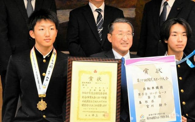 「大きな目標だった」地元で総体V、鳥取・倉吉西の吉田選手　自転車