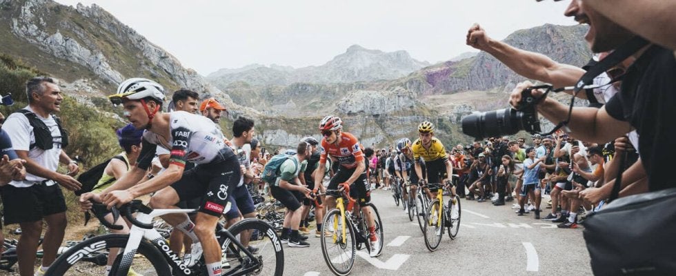 総合優勝争いは依然決着せず最終週へ。戦い方の異なる2強チームの行方は？｜ブエルタ・ア・エスパーニャ2025