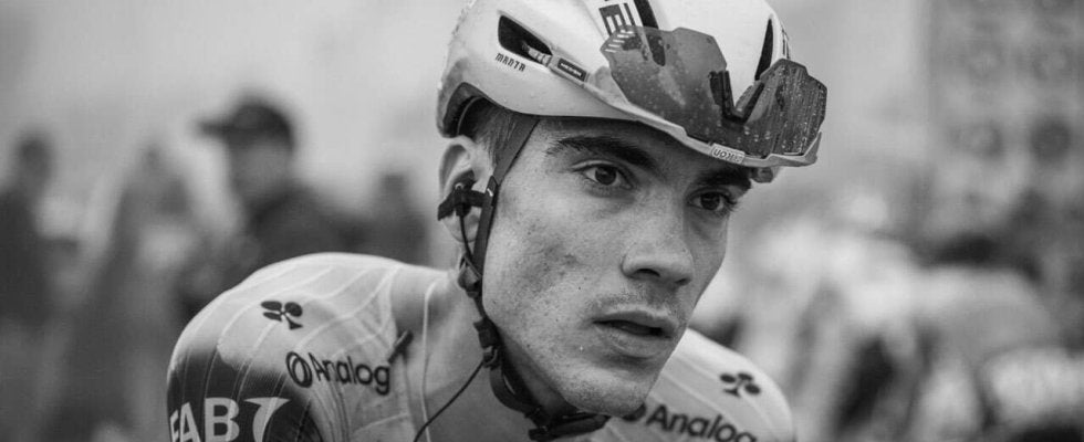 ブエルタ期間中に衝撃発表。アユソが契約返上でシーズン末にUAE離脱｜ブエルタ・ア・エスパーニャ2025