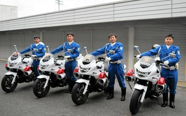 全日本大学駅伝先導する白バイ4隊員、抱負語る　三重県警