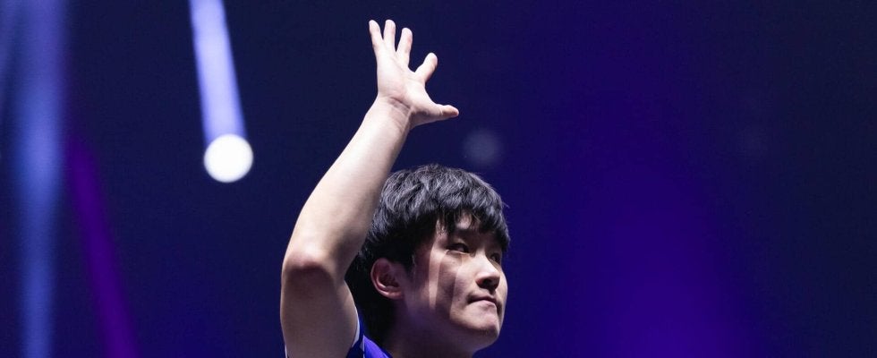 張本智和 地元の星・ルブラン兄弟の兄に最終ゲーム10-6からの逆転負け。16強で終戦【卓球 WTTモンペリエ】