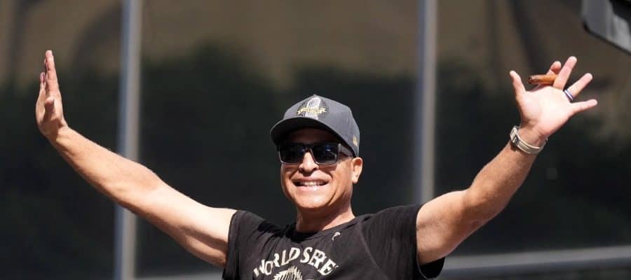 ド軍はついに“オフ”も…スネルらが大忙し　突如SNS登場で「飲み会の記念写真みたいw」