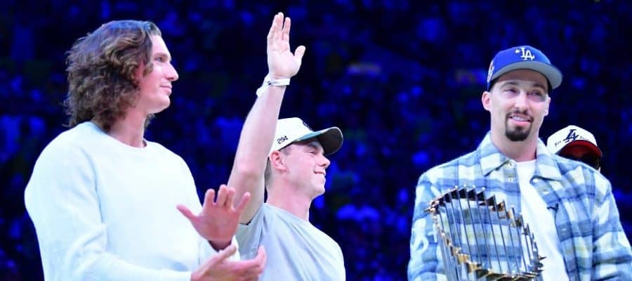 ド軍の電撃訪問で判明…グラスノーが「普通に見える」　デカすぎる日本人にSNS騒然