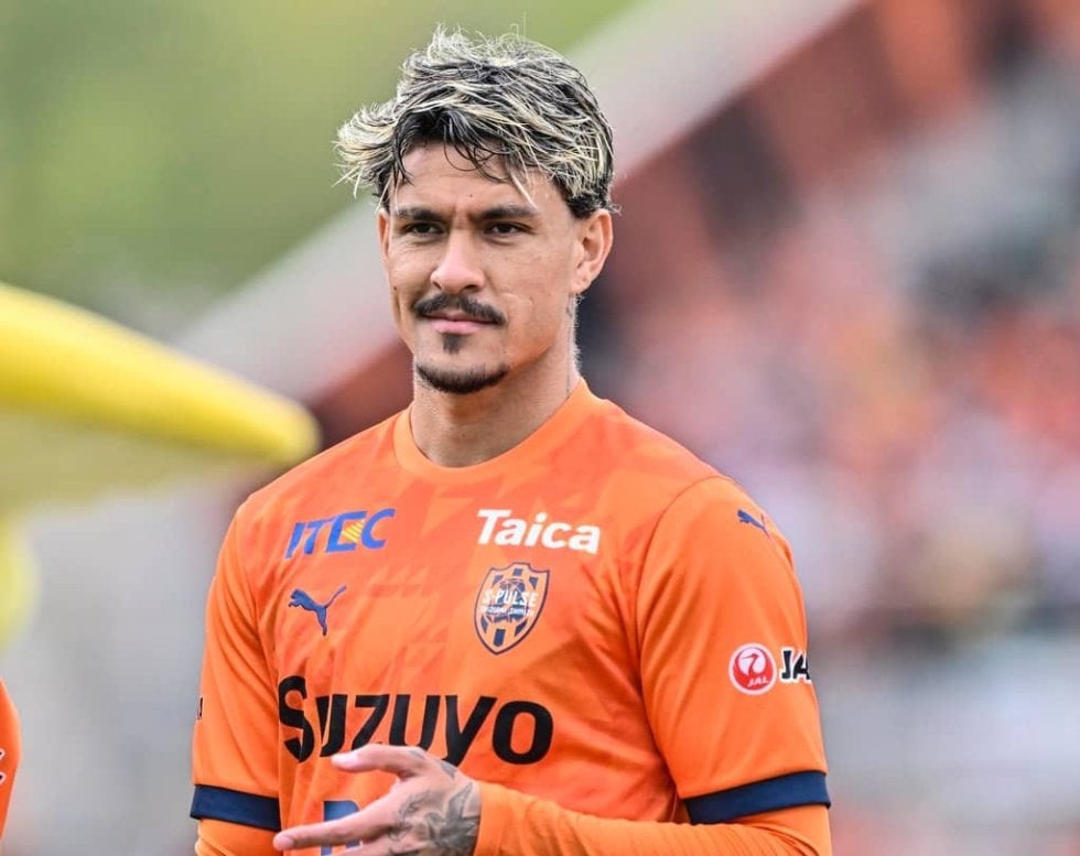 MBグッズかっこいいな｣J1清水のイケメン部門1位マテウス・ブエノ監修の