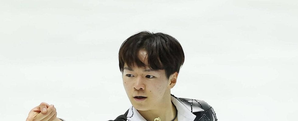 【フィギュア】スピン０点…鍵山優真SP首位もぼう然「絶対にやってはいけないミス」／NHK杯