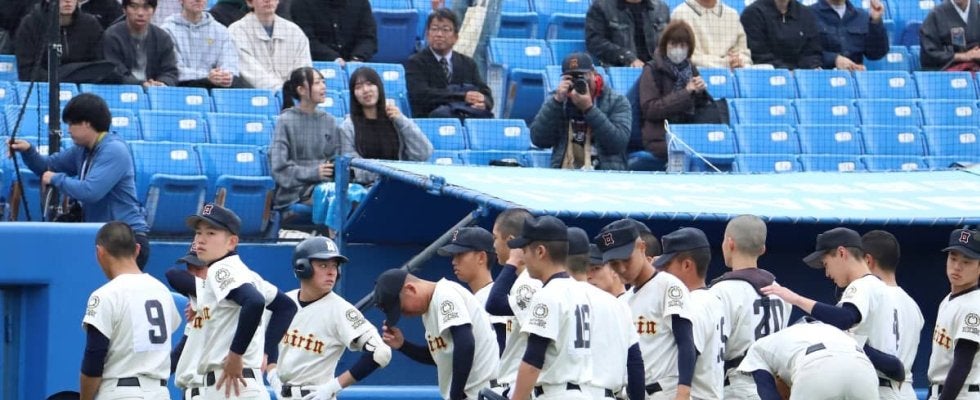 古豪・桜美林が決勝進出逃す…エース右腕は試合後に涙｢自分が対応しきれなかった｣【東京都】