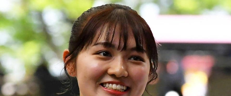 父娘２ショ投稿の女子大生モデル　来季は「ホークスに命かけます」と宣言　今季推し活を振り返り「野球はやっぱりおもしろいな」　柳田、川口らとも２ショ