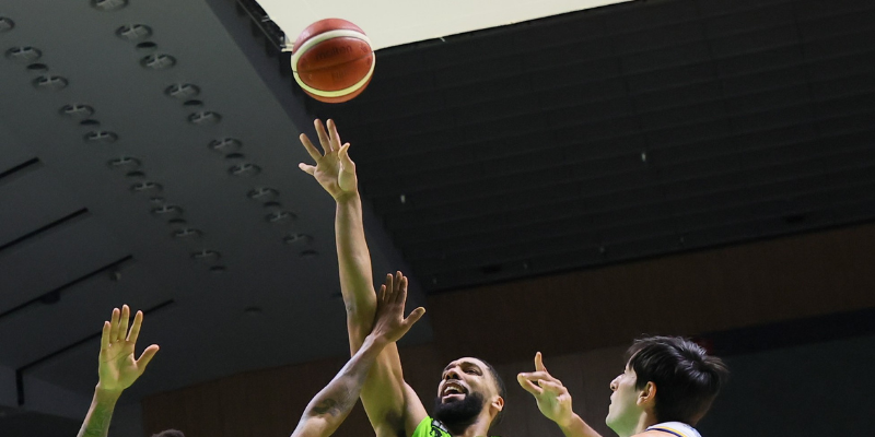 北海道がジョーンズ＆オカフォー躍動で滋賀を退ける…粘る相手を振り切りホーム4連勝に